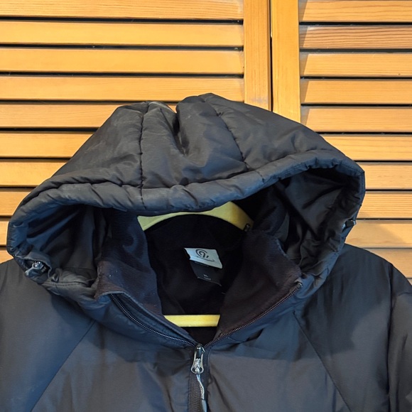 Champion Women's Black Puffer Coat - Picture 4 of 6